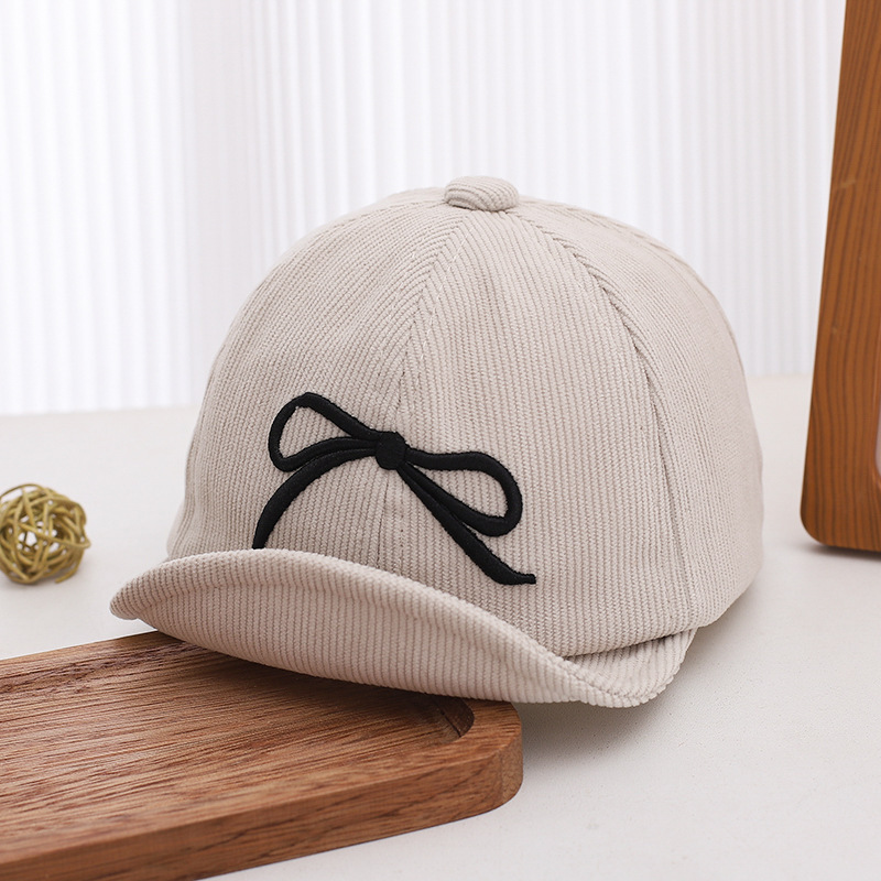 Sombreros para bebés otoño y invierno dulce arco gorra de pato gorra princesa velcro sombrero de béisbol de borde suave