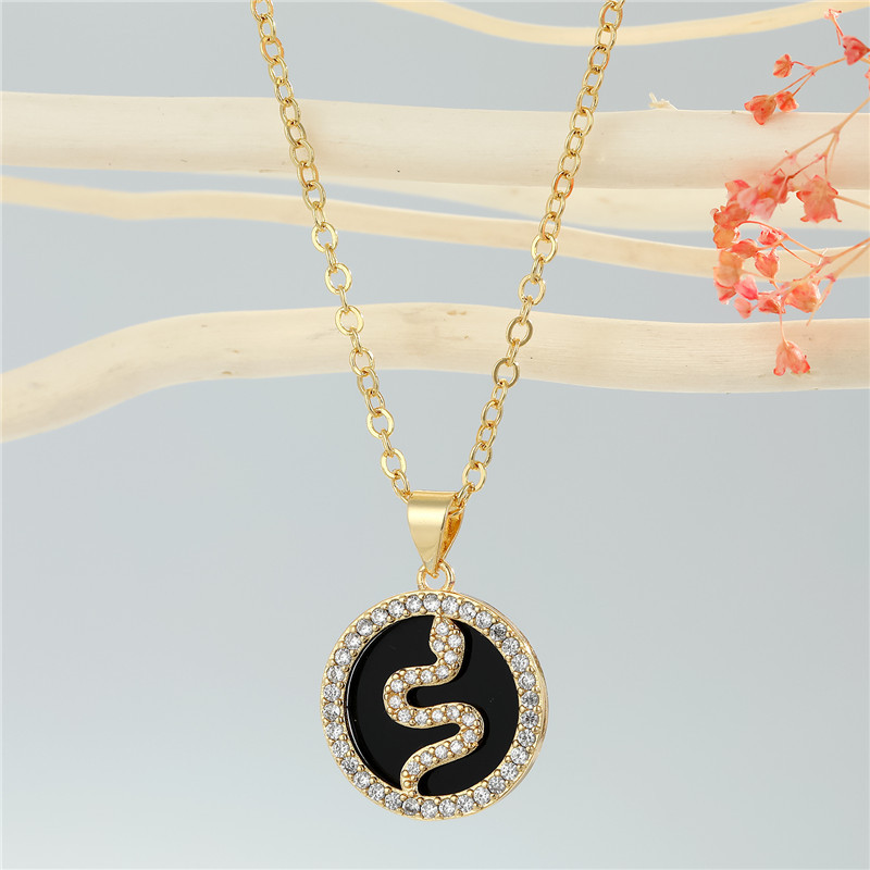 Fashion round point diamond star devil eye snake pendant necklace