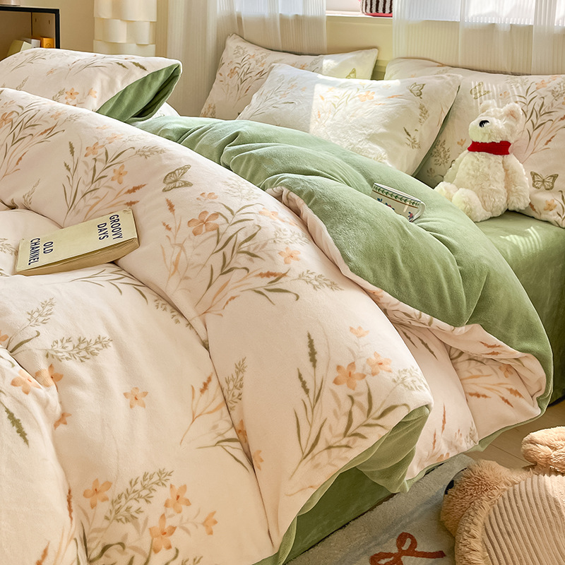 Invierno de coral cubierta de edredón de una sola pieza de invierno de peluche de doble cara de peluche de leche de cuatro piezas de cubierta de edredón de una sola persona engrosada