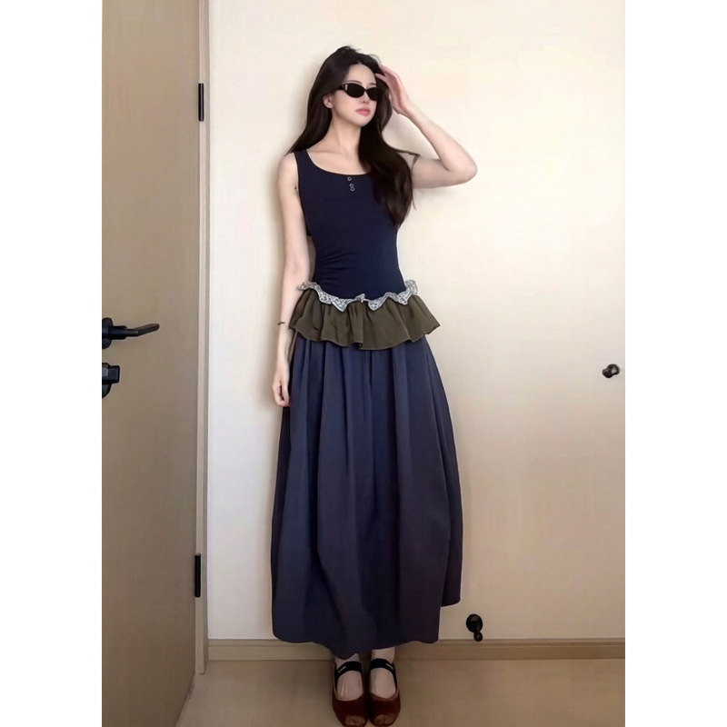 Sleeveless Spaghetti Strap Dress for Women, Summer 2026, High-End Niche Design, Waist-Cinching, Slimming, Floral Puff Skirt, Long Dress Sleeveless Spaghetti Strap Dress for Women, Summer 2026, High-End Niche Design, Waist-Cinching, Slimming, Floral Puff Skirt, Long Dress