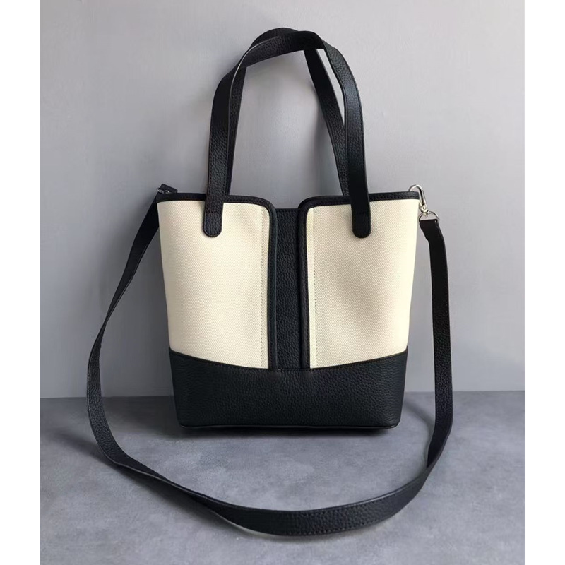 Korean Designer Tote Bag for Export, Popular among Instagram Bloggers, Niche Canvas with Leather Accents, Commuter Handbag and Crossbody Bag for Women Korean Designer Tote Bag for Export, Popular among Instagram Bloggers, Niche Canvas with Leather Accents, Commuter Handbag and Crossbody Bag for Women