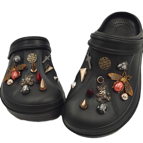 Croc Shoes Accessories Punk Rivet Shoes Flower Decorative Buttons Garden Shoe Accessories Slippers Decorative Spike Rivets