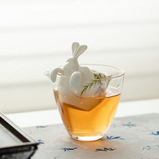 Changpu Juchun hand-painted wisteria flower bunny filter tea cup tea strainer Tea Tea Tea separation filter