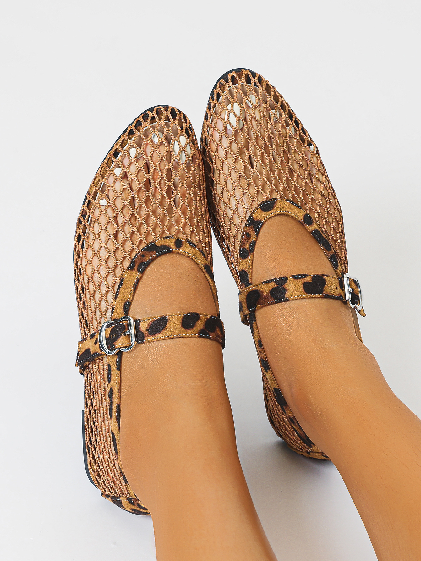 Women's round Toe Flat Fishnet Shoes Breathable Mesh Mary Jane Shoes with a Single Strap plus Sizes 35 45_vogvips.com