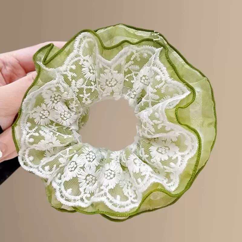 Зеленый, кружевное платье