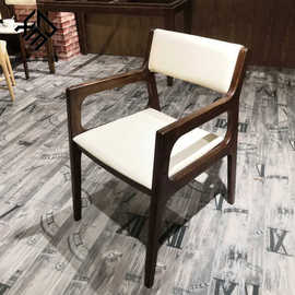 木骨架创意时尚餐椅 北欧白蜡木酒店餐桌椅 书房家用皮革质椅子