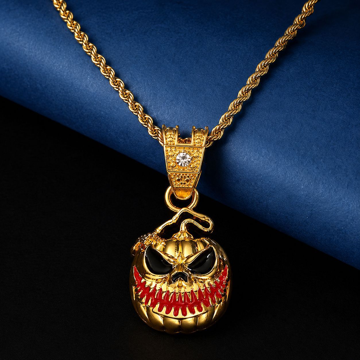 Aleación hegemónica con diamantes calavera colgante garra de moda masculina retro hip-hop colgante estilo punk de cadena cubana