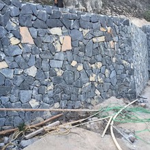 景观工程乱型石黑山石黑色花园踏步青石板户外砌墙石挡土墙料石