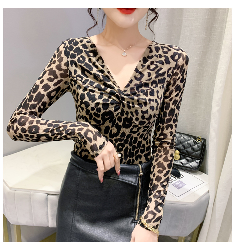 T-shirt da donna slim in rete a maniche lunghe con camicia slim a fondo incrociato_voghion.com