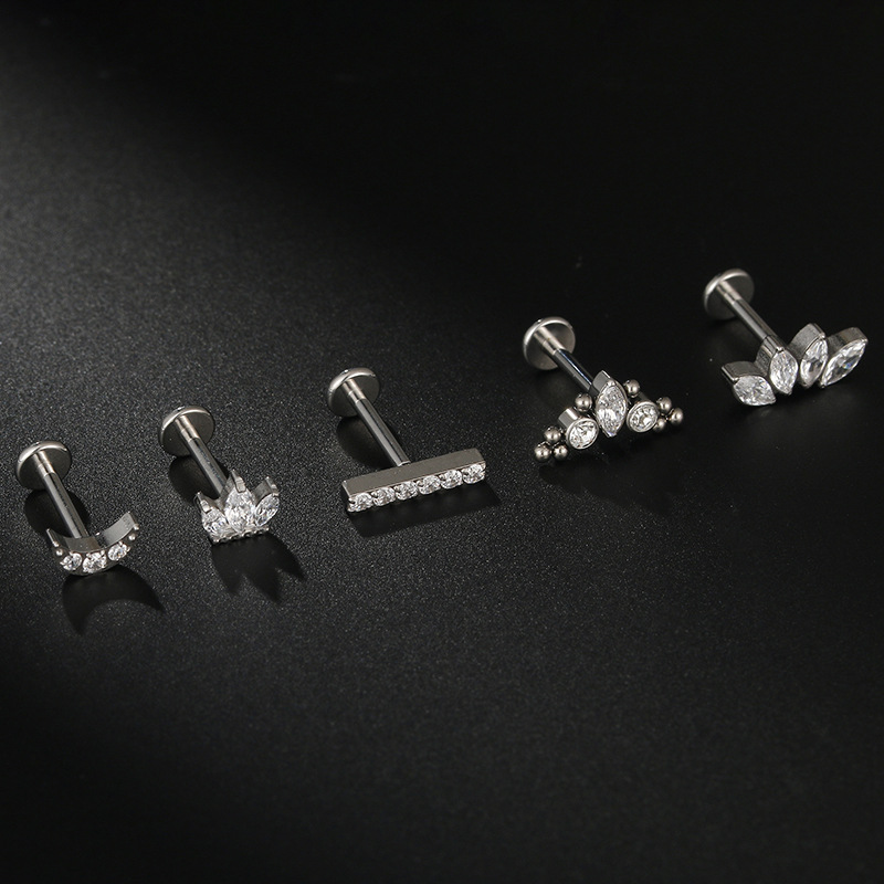 6g Weight lip stud Classification 1 Piece Quantity Wholesale Simple Style Crown Titanium Steel Lip Stud