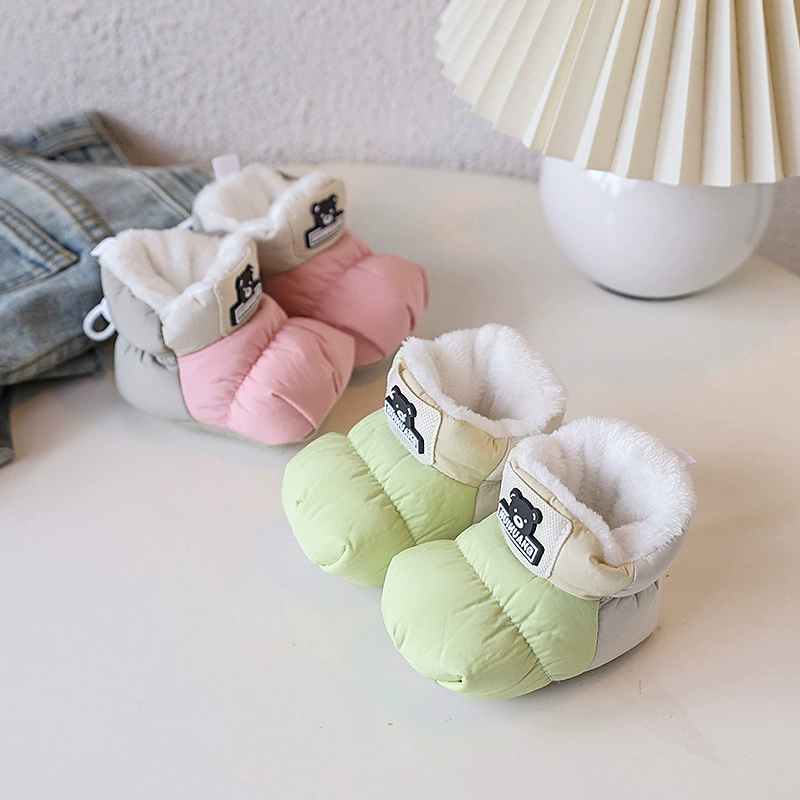 Детская обувь носки осенью и зимой ребенок не теряется, теплая и бархатная 0-1 год толстая полная луна 3-6 месяцев мягкая нижняя обувь перед шагом
