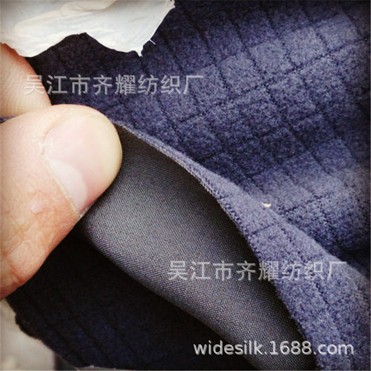 50D双线斜格提花春亚纺消光横条涤纶复合针织布