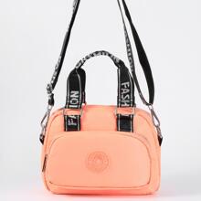 ������ԭ�����Qβ؛���R�˳�Ů����ĸ���s�����μ�б��Ůʿ���_��