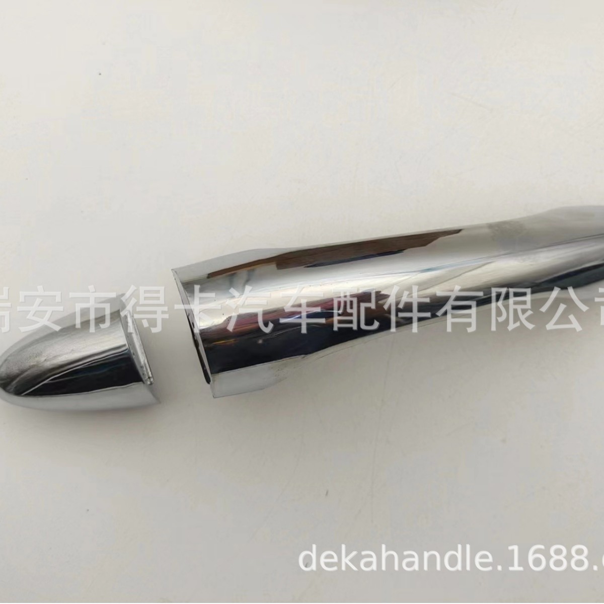 适用于起亚智跑外拉手 11-16年款