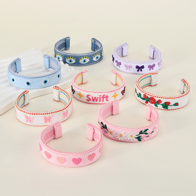 Bohemian Creative Devil's Eye Embroidery Open Bracelet Lucky Charm Friendship Fashion Handmade Braided Bracelet Wholesale