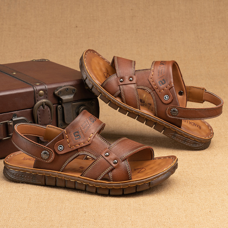Sandals for men 2023 new top layer cowhide casual beach shoes for men trendy summer outdoor wear dual-purpose sandals and slippers for men