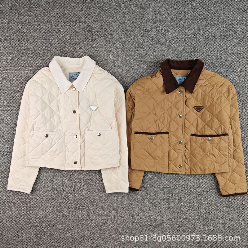 南油高版本秋季新款P家金属三角标菱格POLO领短款棉服外套|undefined