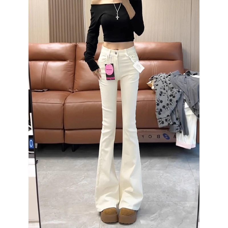 White slim-fit micro-flare jeans for women, spring/summer 2026 new high-waisted stretchy slim-fit ins-style bootcut pants