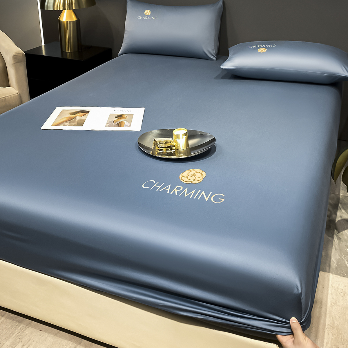 Colcha de cama de seda de hielo de una sola pieza, funda de cama fresca de verano, funda de cama todo incluido, funda protectora de colchón de sábana 2025 nuevo