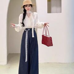 夏の新型ファッション気質はゆったりしていて、痩せているシャツの上着がゆったりしています。
