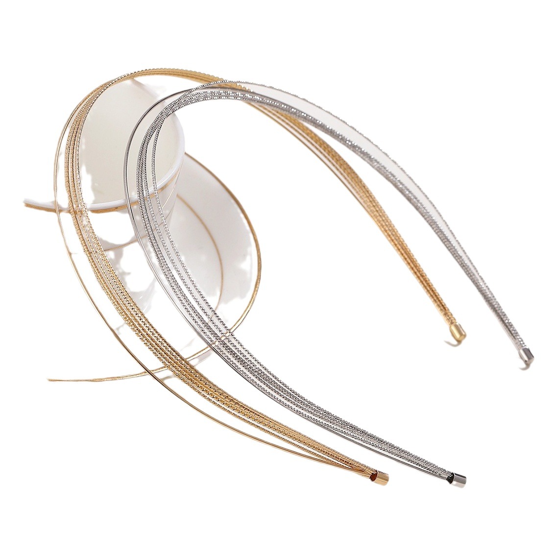Sal Dulce fino multi-capa diadema de metal de las mujeres versátil salida simple horquilla de metal europeo y americano elegante diadema delgada