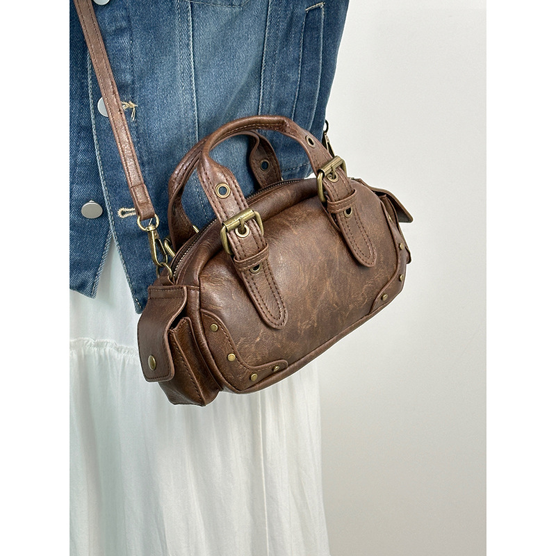 Niche Design Retro Handheld Motorcycle Bag For Women 2024 New Fashion Trendy Brand Bowling Shoulder Crossbody Bag - Thumbnail 4