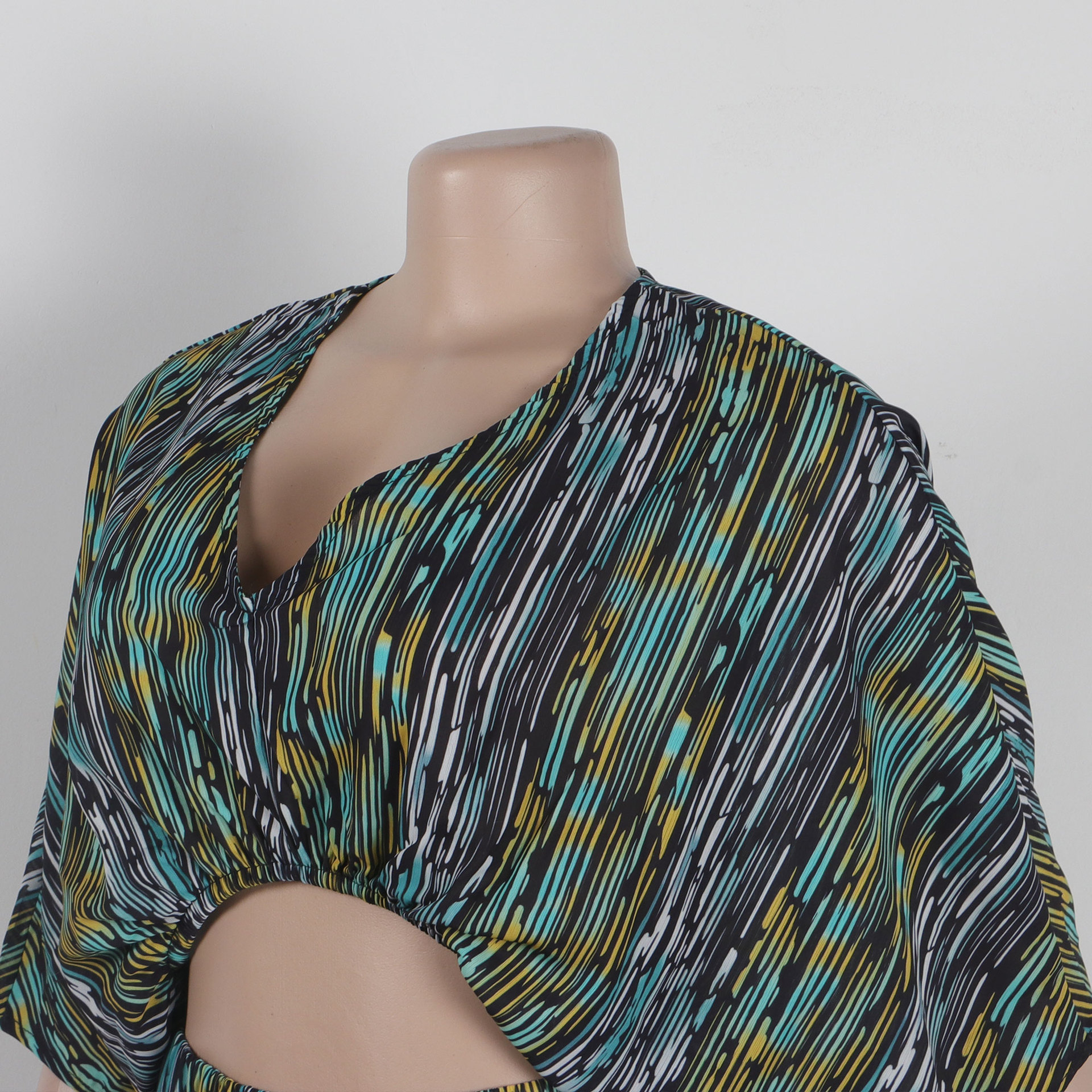 Women Popular Printed Contrast Color V-neck Wide Leg Two Piece Set