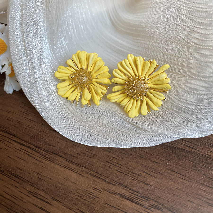 Pendientes de margarita de Lafite con aguja de plata, pendientes de estilo de vacaciones junto al mar, temperamento dulce y único, pendientes de todo fósforo para fotos, mujeres