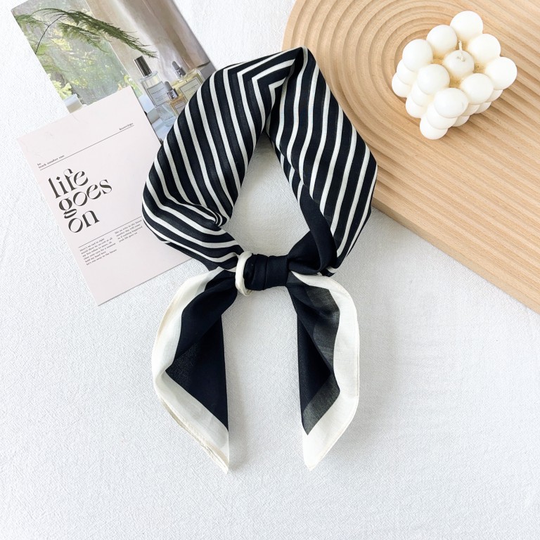 Traje de primavera y verano "Silk Mian" Pañuelo de seda a rayas de temperamento simple