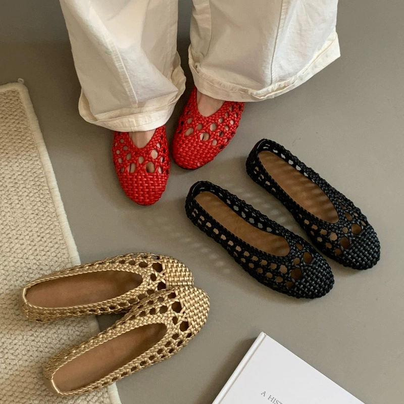 Летние дышащие мягкие туфли с открытым носком, ручной работы, с ажурной сеткой высокой четкости, в стиле «старых денег», 2025 года.