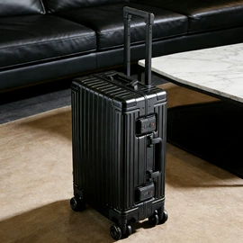 旅行箱;女士单肩包