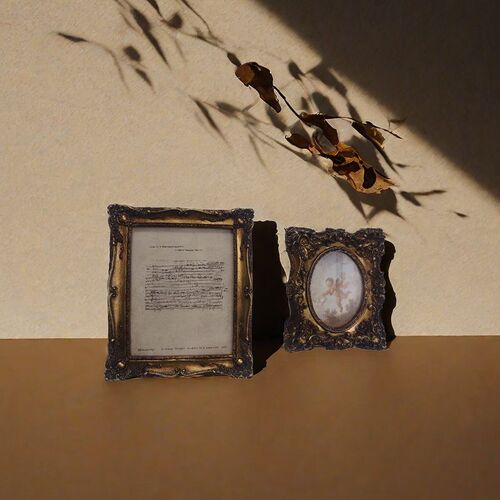 Wholesale European retro art picture frames, living room sofa background wall paintings, French light luxury restaurant bedroom murals