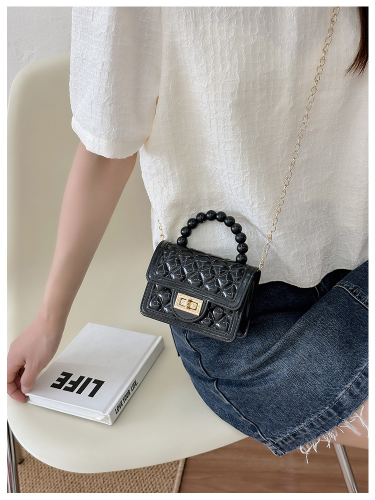 157g Weight Polyester Lining Material Flip Cover Closure Type Single Shoulder Strap Strap Type Jelly Bag Bags Type Casual, Holiday Occasion PVC Material Solid Color Pattern All Seasons Season Women's Gender Basic, Classic Style Style Square Shape Small Size Women's Small PVC Solid Color Basic Classic Style Square Flip Cover Jelly Bag 19