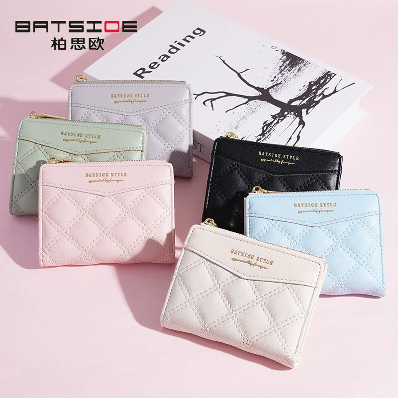 Кошелек женский короткий (BATSIOE) стеганый TPU для карт и монет — 11.5×9×2 см, стиль студента