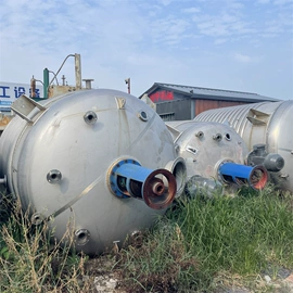 储罐;真空干燥机;反应釜