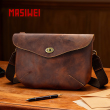 MASIWEI疯马皮斜挎男包 真皮时尚包盖式单肩包商务潮流手拿皮包男