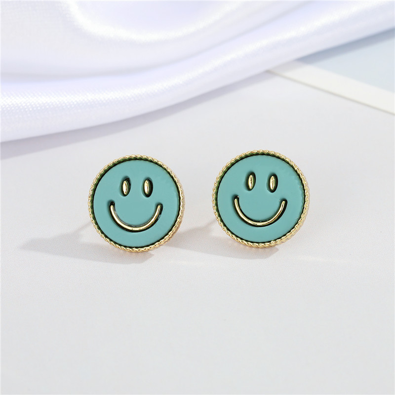 Shuo Europe And America Cross Border New Accessories Personalized Fashion Smiley Stud Earrings Creative Simple Temperament Eardrops Earrings For Women display picture 6