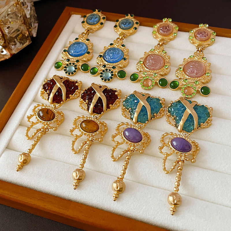 56g Weight Resin Inlay Material 1 Pair Vintage Style Heart Shape Plating Inlay Alloy Resin Drop Earrings