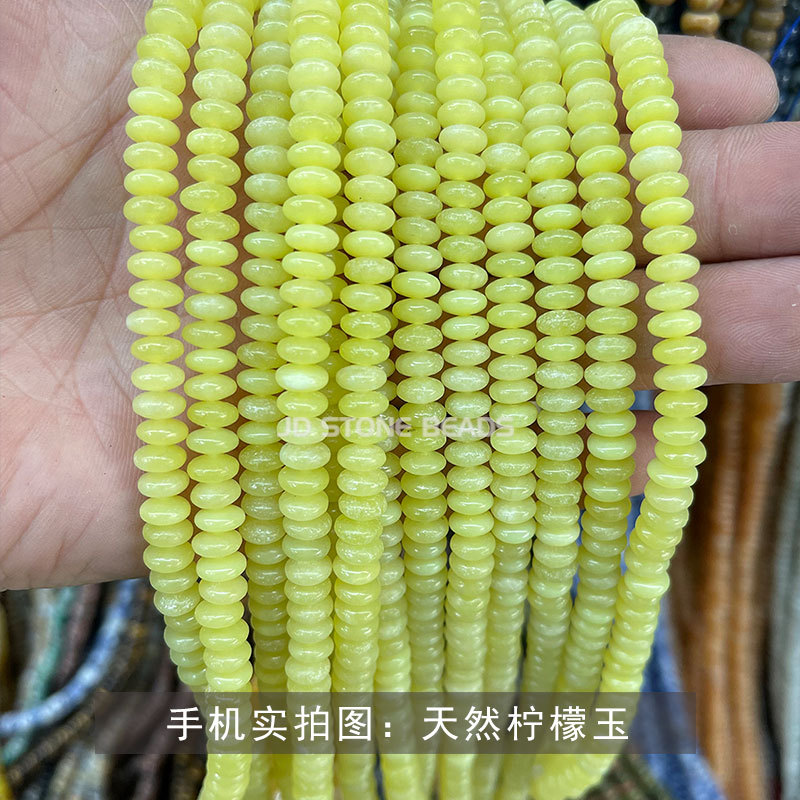 El hombre que se ahoga en el mar.jpg