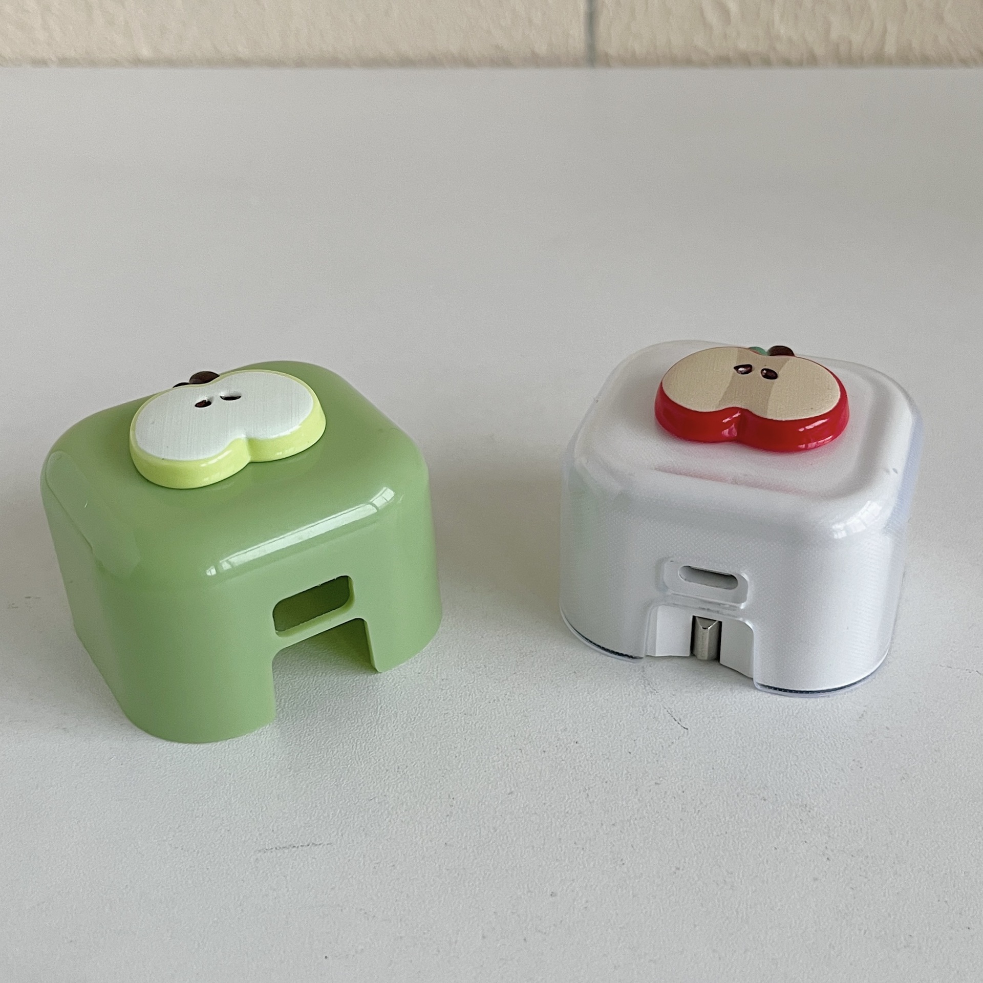 50B1F8FD-87A4-4ADB-931E-74EEB1