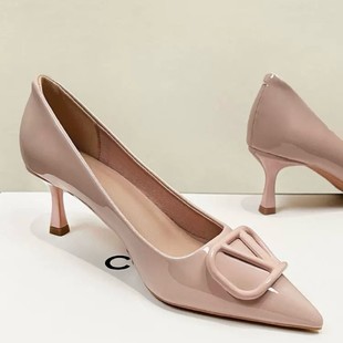 v����ɫ�߸�ЬŮ����2025�¿���\��v����Ƥ�����|���^��Ь