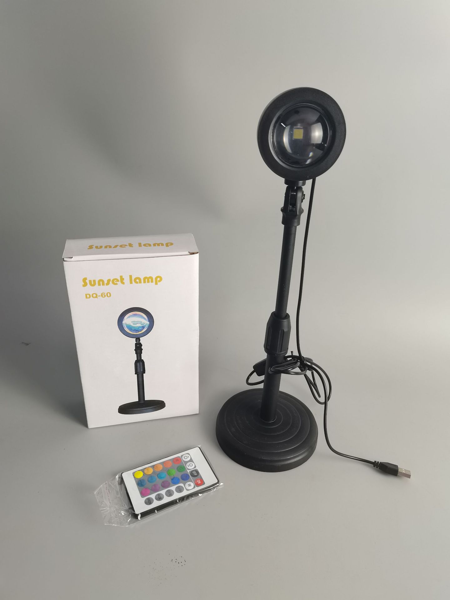 Red roja puesta de sol luz USB recargable lámpara de mesa día nunca cayendo Arco Iris proyección puesta de sol luz Red fondo rojo atmósfera luz del atardecer