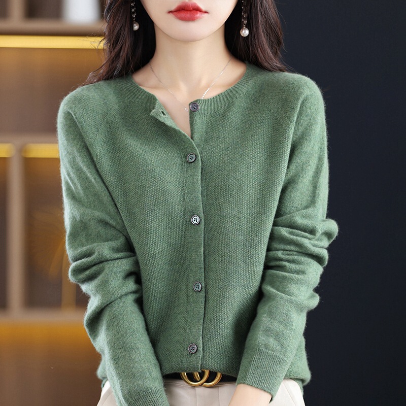 Spring and Autumn New Style Chic and Gentle Round Neck Knitted Cardigan Women's Osmanthus Needle Bottoming Long Sleeve Loose Korean Sweater Jacket