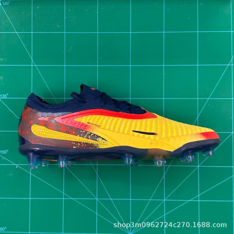 Putian Foreign Trade Phantom 6 Football Shoes Gx3 Messi Neymar Spike Shoes Non-Slip Wear-Resistant Grass Sports Shoes Putian Foreign Trade Phantom 6 Football Shoes Gx3 Messi Neymar Spike Shoes Non-Slip Wear-Resistant Grass Sports Shoes