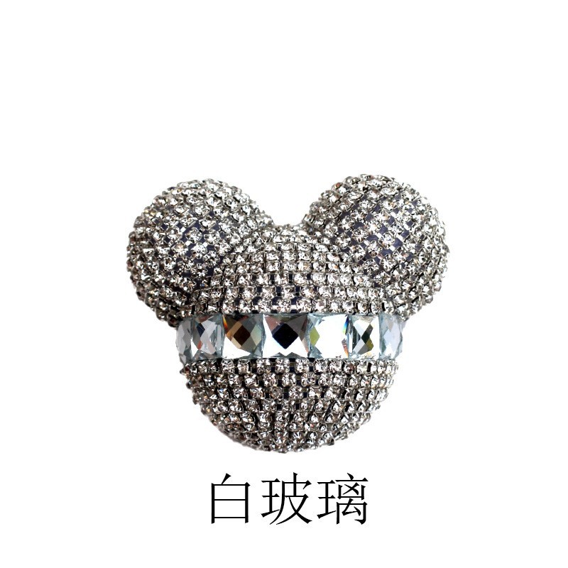 Diamante transfronterizo Mickey Head Salida de aire para automóvil Clip de fragancias Perfume para automóvil Aire acondicionado Perfume para automóvil Interior de diamantes de imitación image 17