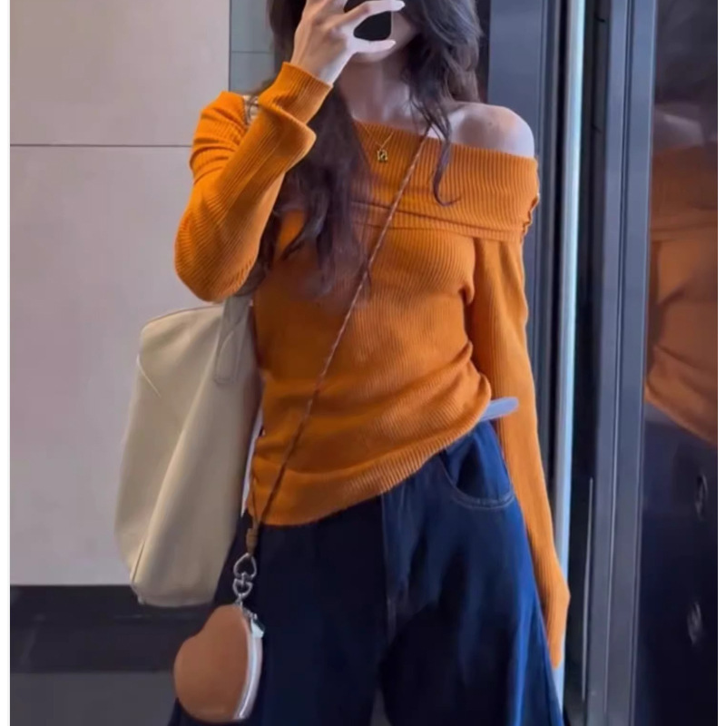 独特超好看橘色露肩针织打底衫女秋冬季高JI感毛衣内搭一字肩上衣|undefined