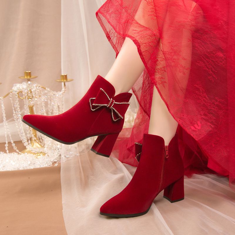 Winter Wedding Shoes for Women, Mid-Heel Wedding Shoes for Pregnant Women, Bridal Shoes, Boots, Red Xiuhe Suit, Wedding Dress, Two-Wear Thick Heels That Are Not Tiring for the Feet
