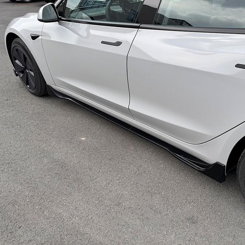 Suitable for rejuvenating the new version of Tesla model3 front lip front bumper protection front shovel rear lip side skirt air force kit