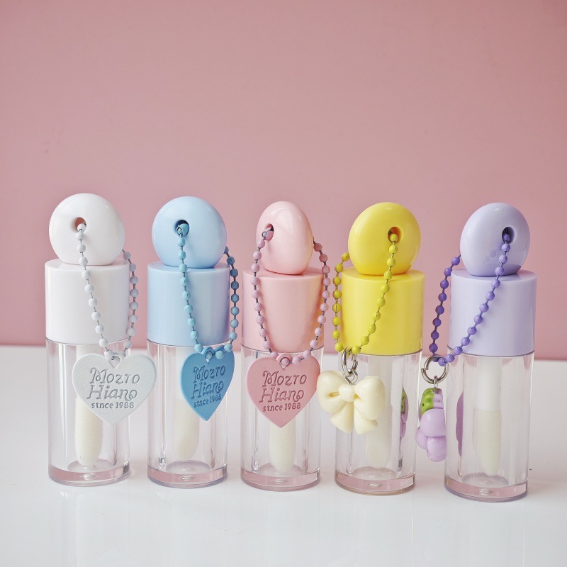 4ml粉色现货唇彩管带孔可带配饰唇油保湿空管彩妆包材lip gloss