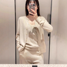 ER 源版1：1超细羊毛制作 精致优雅轻熟风蕾丝拼接针织开衫三件套